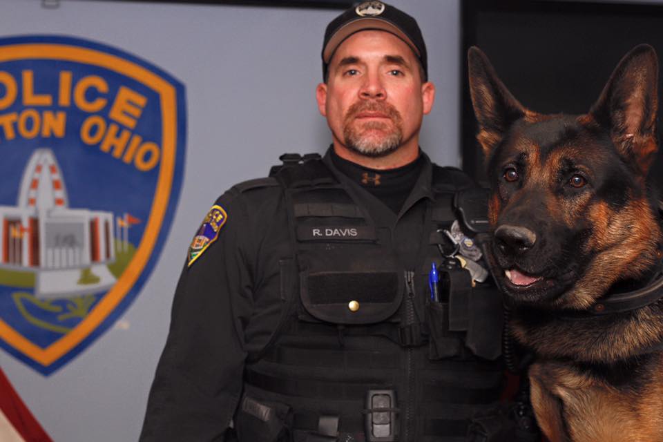 Const. Ryan Davis and Jethro. Police K-9 Association/Facebook